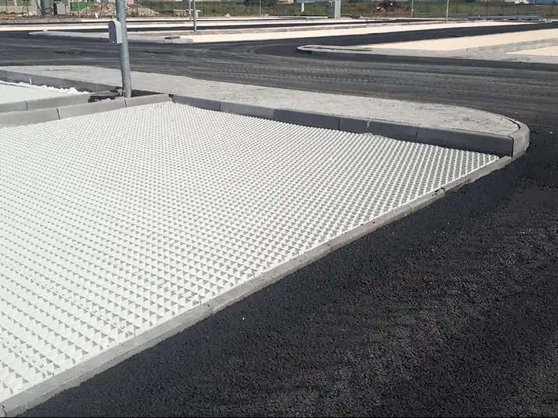 Grelhas para usos de trânsito para a Aeroporto da Força Aérea de Sigonella